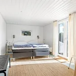 Alpi - 270m From The Sea By Interhome Vakantiehuis