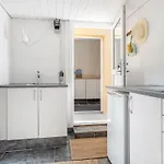 Vakantiehuis Alpi - 270m From The Sea By Interhome *