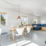 Alpi - 270m From The Sea By Interhome Vakantiehuis Laeso