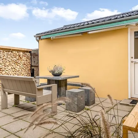 Alpi - 270m From The Sea By Interhome 度假居 *